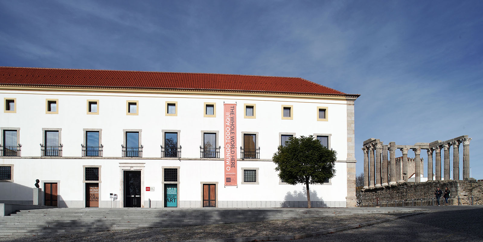 Centro_de_Arte_e_Cultura_Fundacao_Eugenio_de_Almeida 0